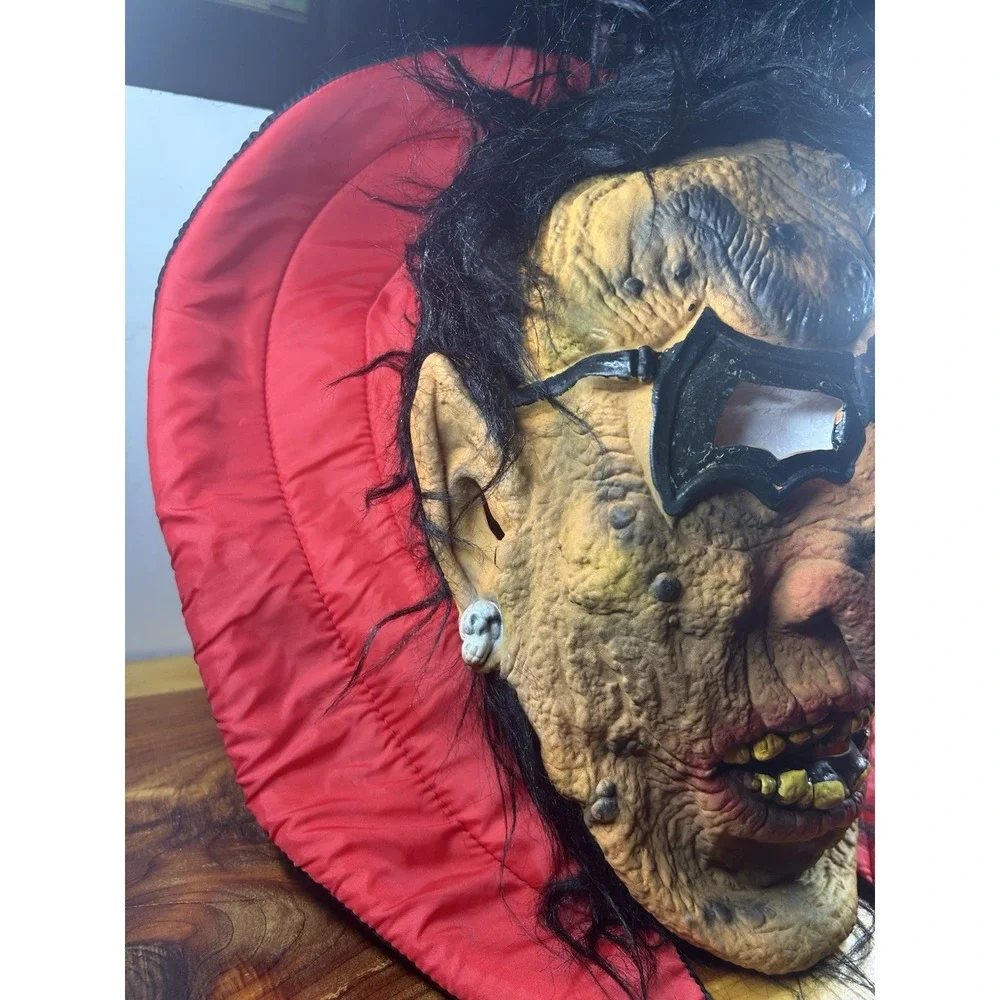 NOS Vintage Topstone Nu-Skin Halloween Mask w/Collar Danbury CT‎ Vampire